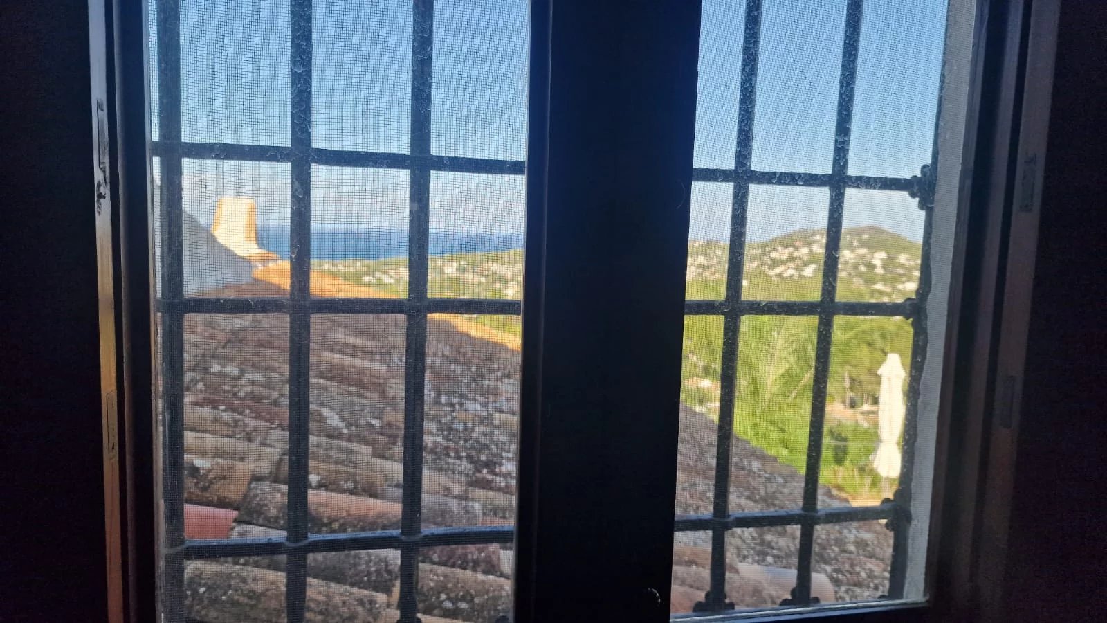 4 Bed, 2 Bath, HouseFor Sale, Javea, Alicante