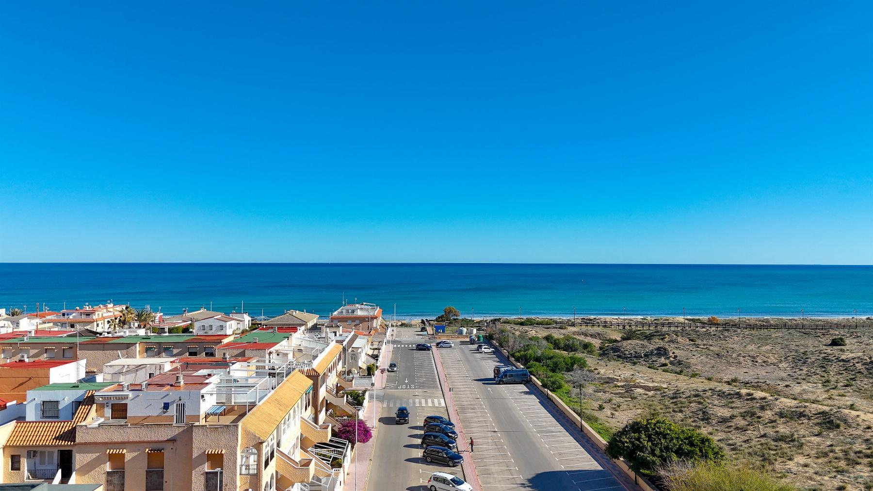 3 Bed, 1 Bath, HouseFor Sale, Torrevieja, Alicante
