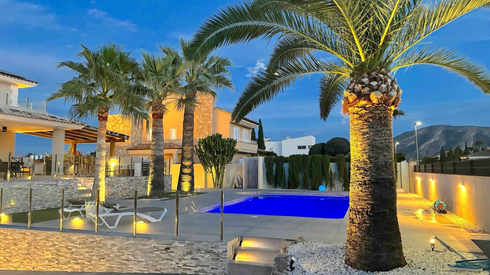 4 Bed, 3 Bath, HouseFor Sale, Alfas del Pi, Alicante