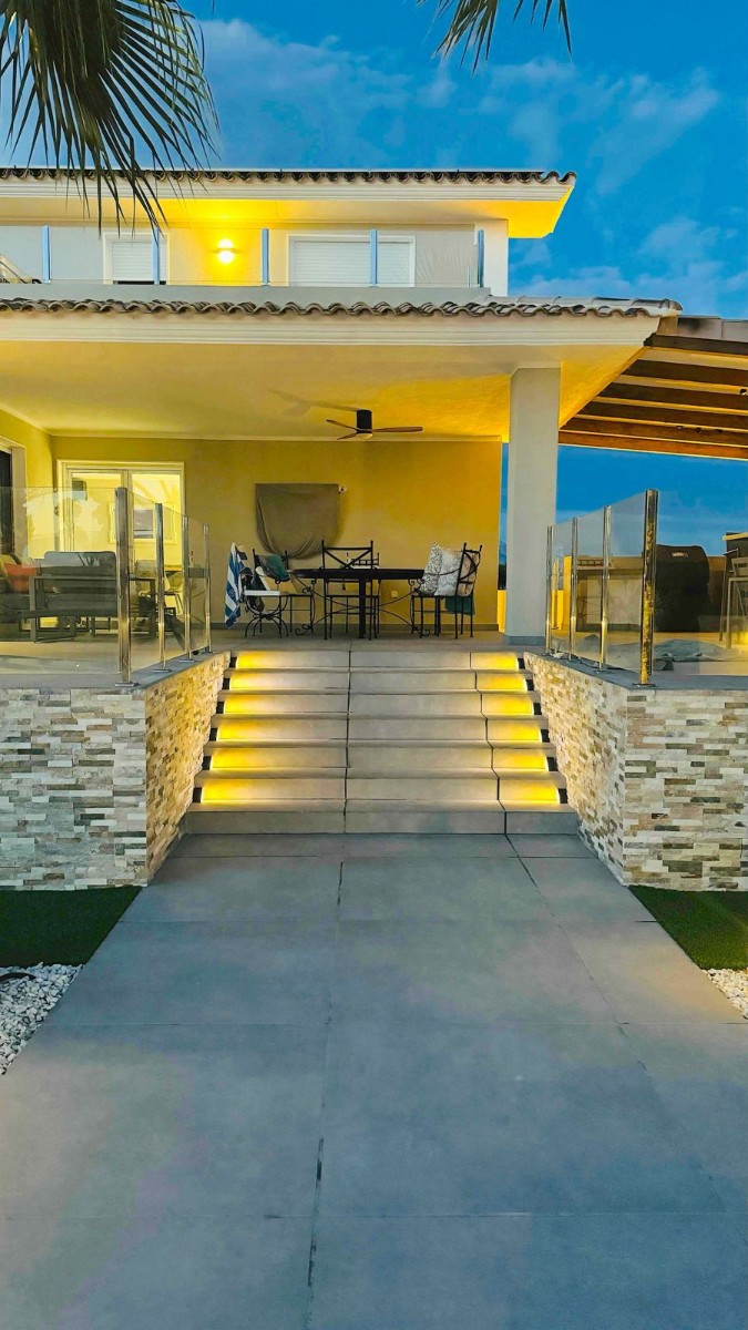 4 Bed, 3 Bath, HouseFor Sale, Alfas del Pi, Alicante