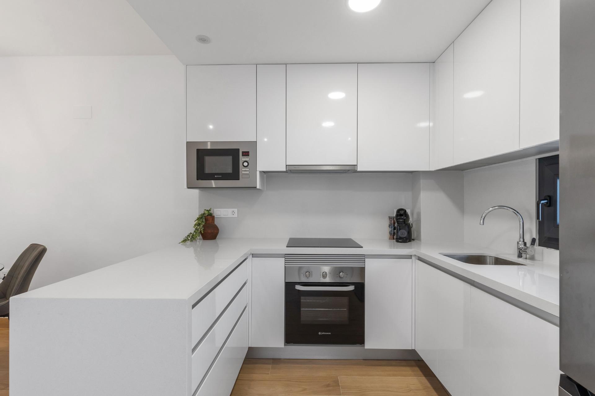 2 Bed, 2 Bath, HouseFor Sale, Torrevieja, Alicante