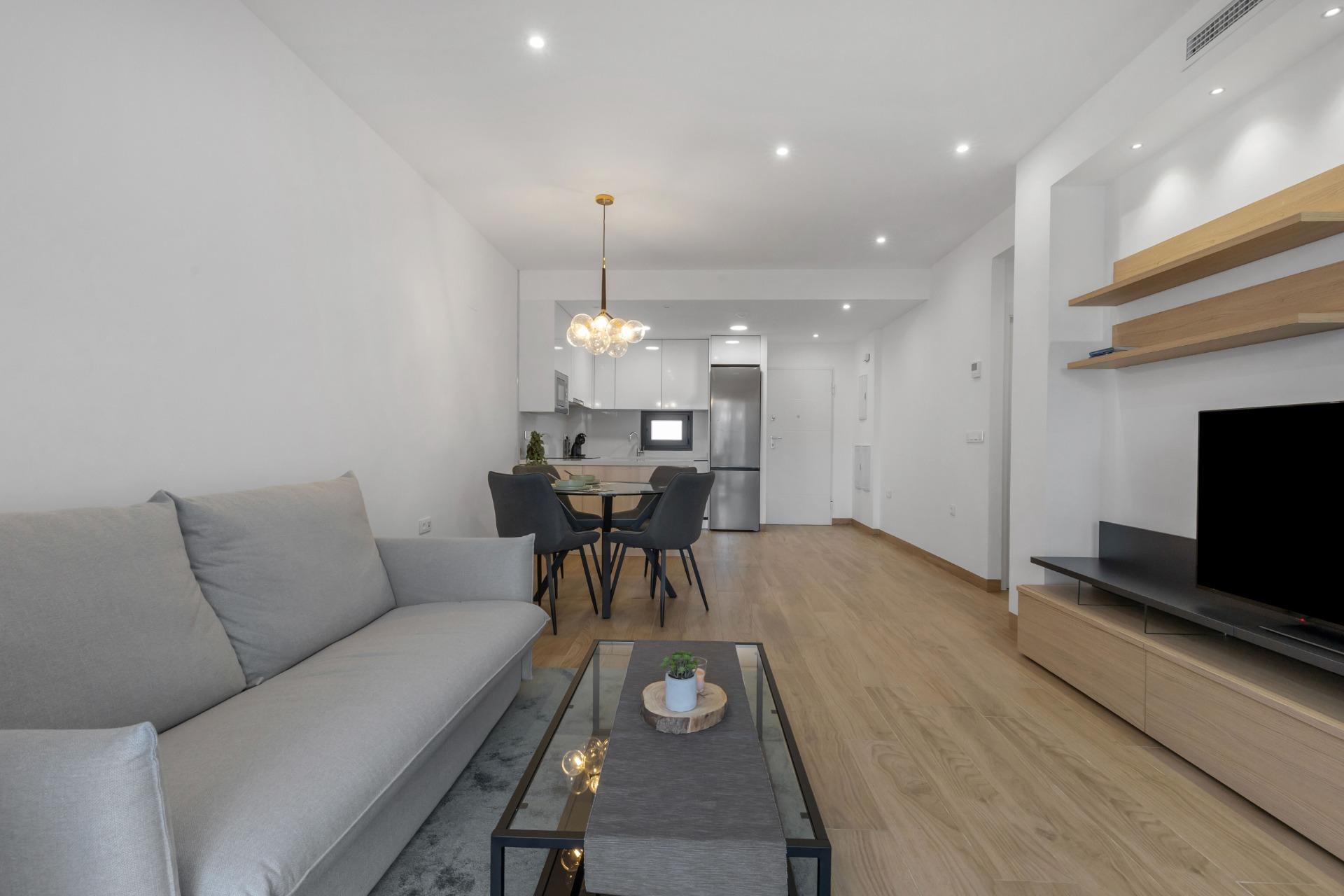 2 Bed, 2 Bath, HouseFor Sale, Torrevieja, Alicante