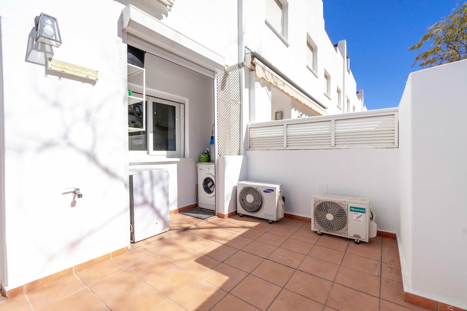 2 Bed, 1 Bath, ApartmentFor Sale, Alhama De Murcia, Murcia