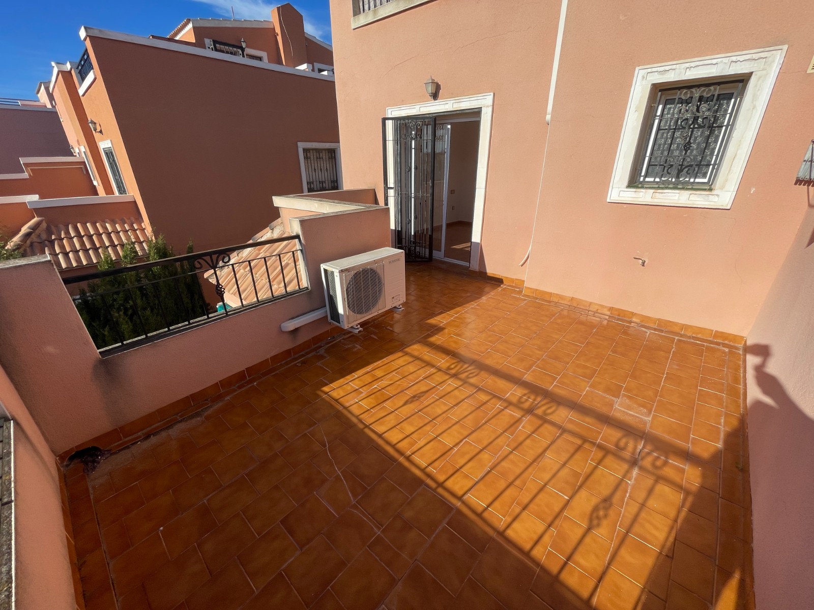 3 Bed, 2 Bath, HouseFor Sale, Los Montesinos, Alicante