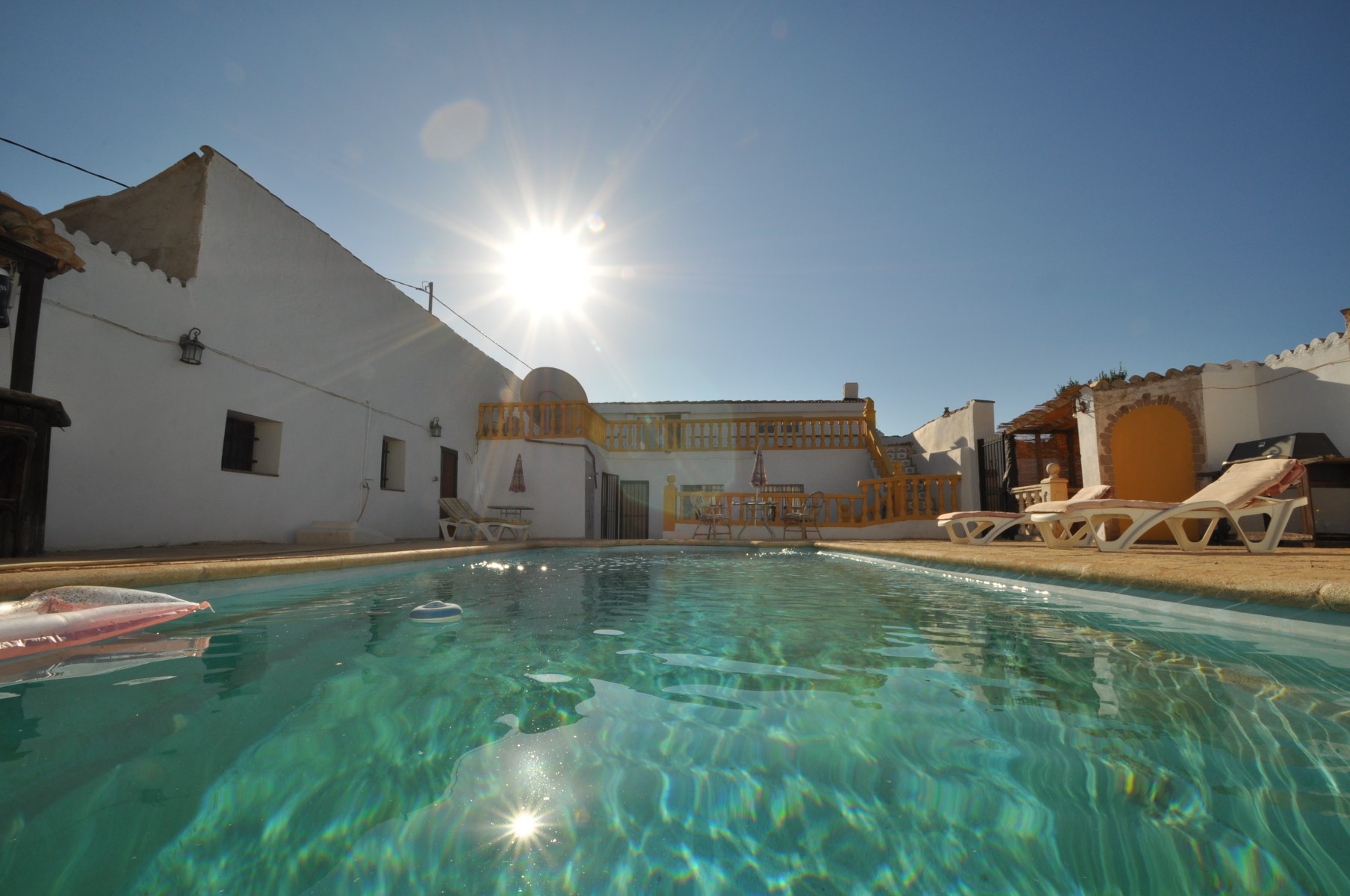 8 Bed, 4 Bath, HouseFor Sale, Pinoso, Alicante