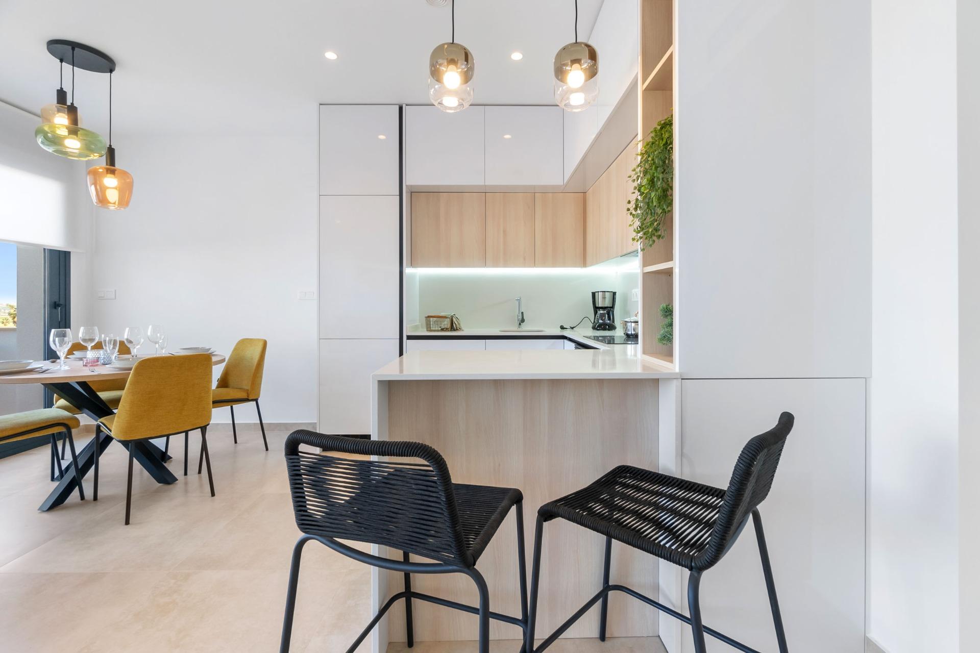 2 Bed, 2 Bath, HouseFor Sale, Torrevieja, Alicante