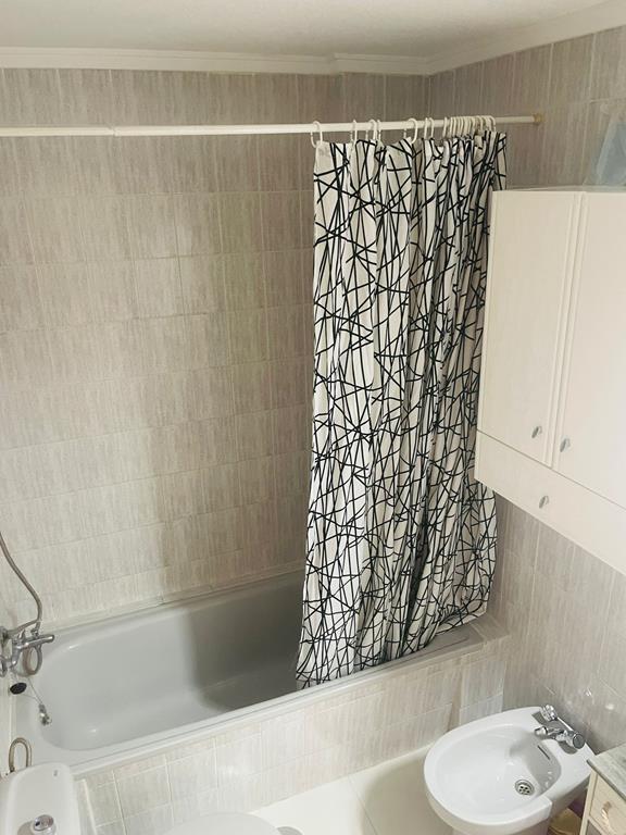 1 Bed, 1 Bath, ApartmentFor Sale, Torrevieja, Alicante