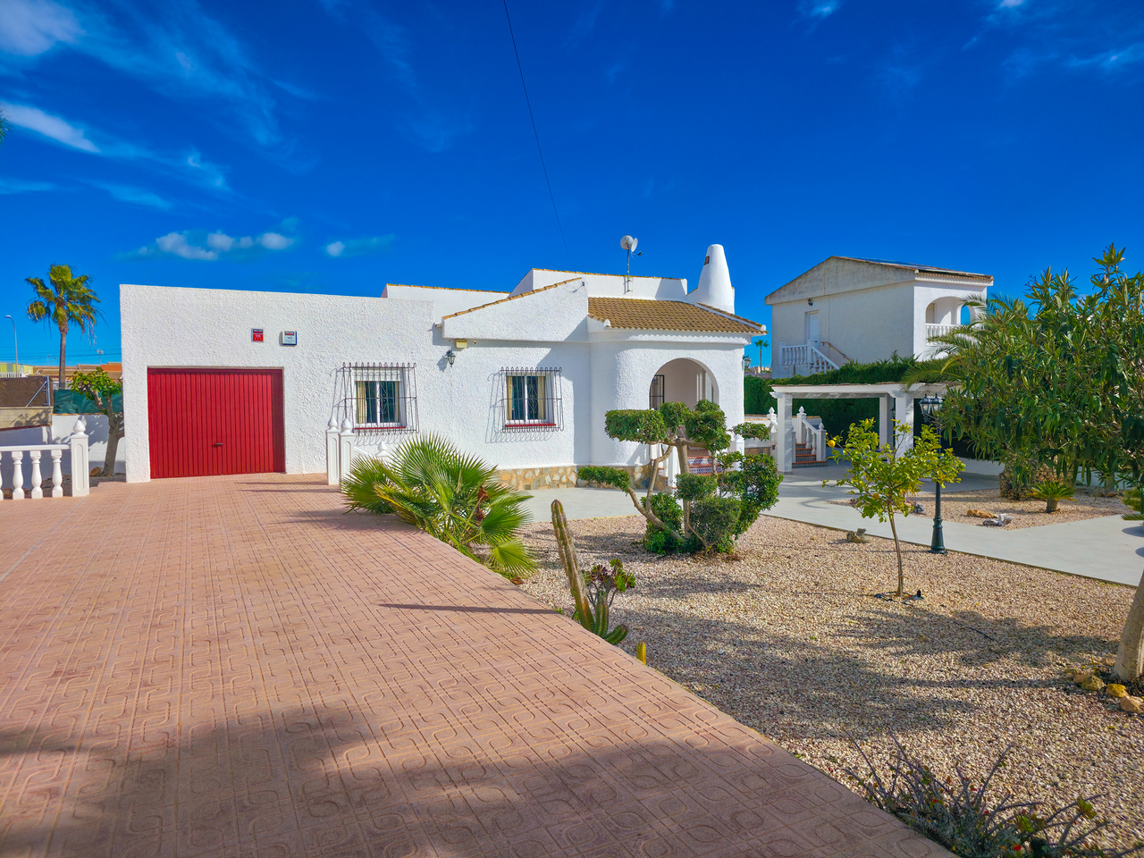 4 Bed, 3 Bath, HouseFor Sale, Torrevieja, Alicante