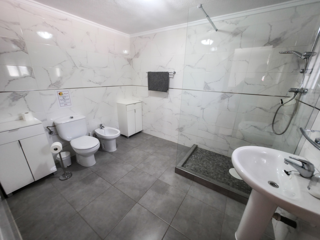 4 Bed, 3 Bath, HouseFor Sale, Torrevieja, Alicante