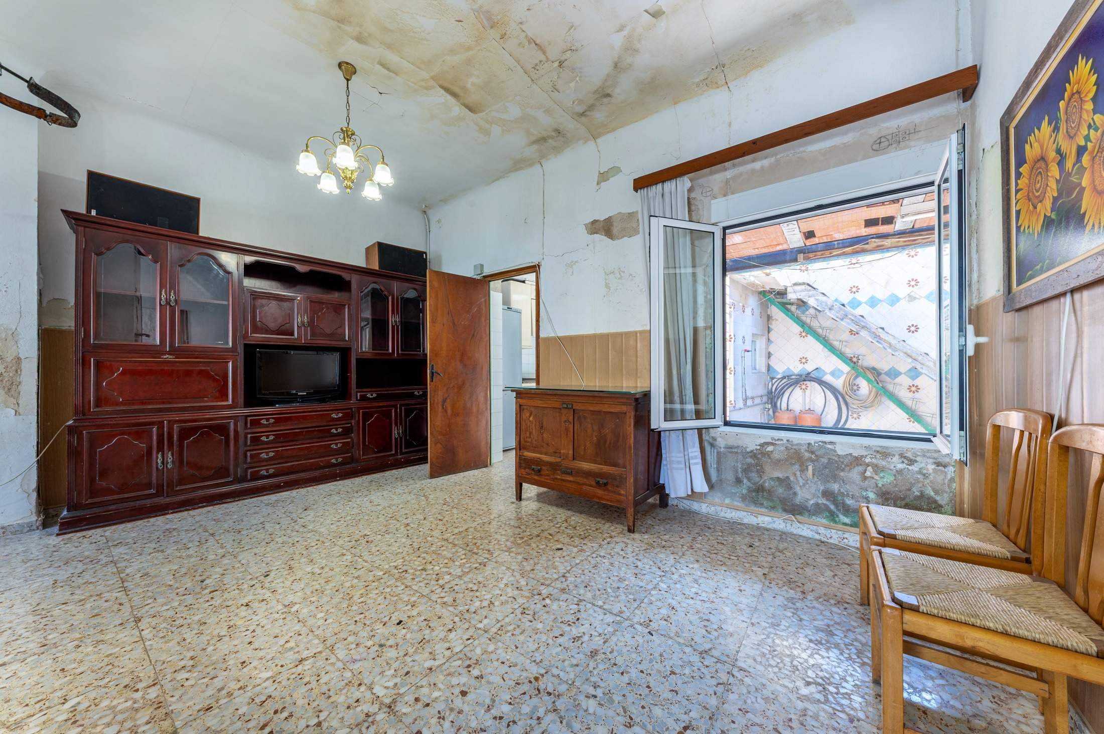 3 Bed, 1 Bath, HouseFor Sale, Alicante, Alicante