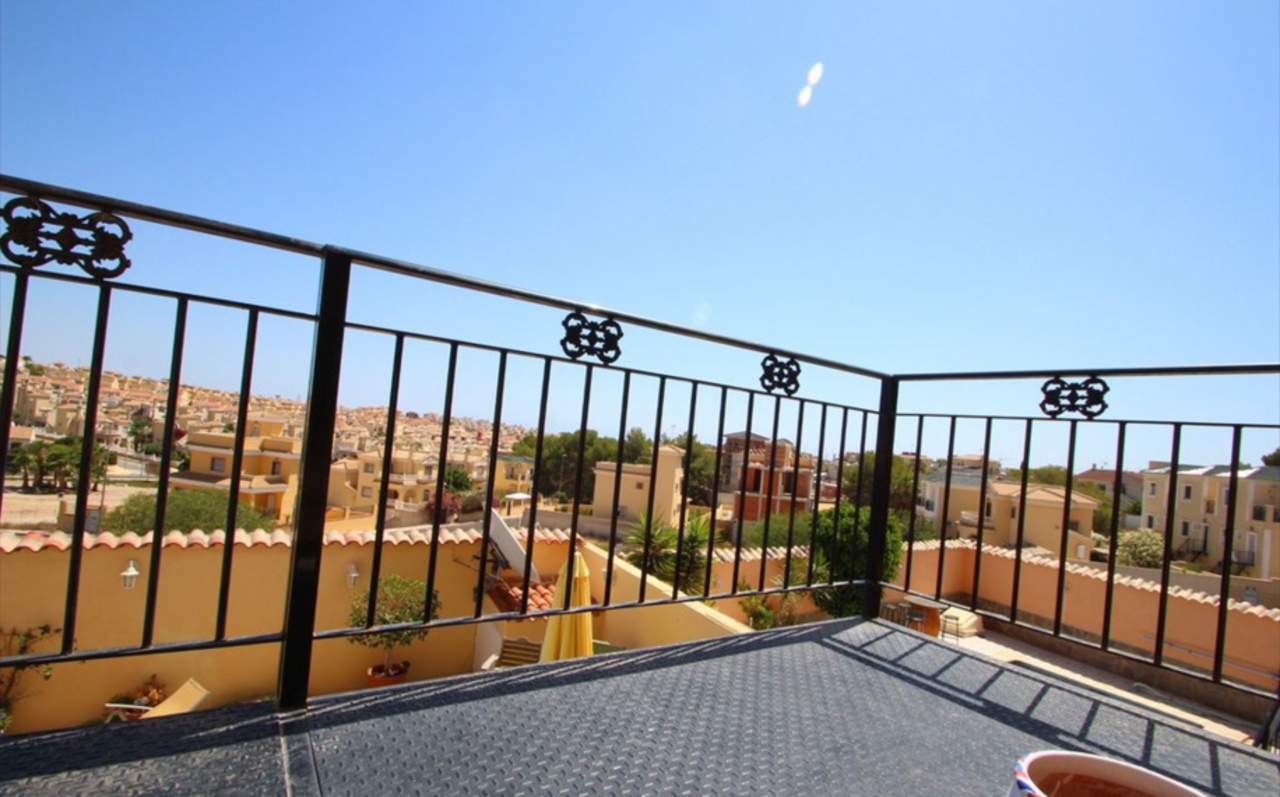 4 Bed, 2 Bath, HouseFor Sale, Villamartin, Alicante