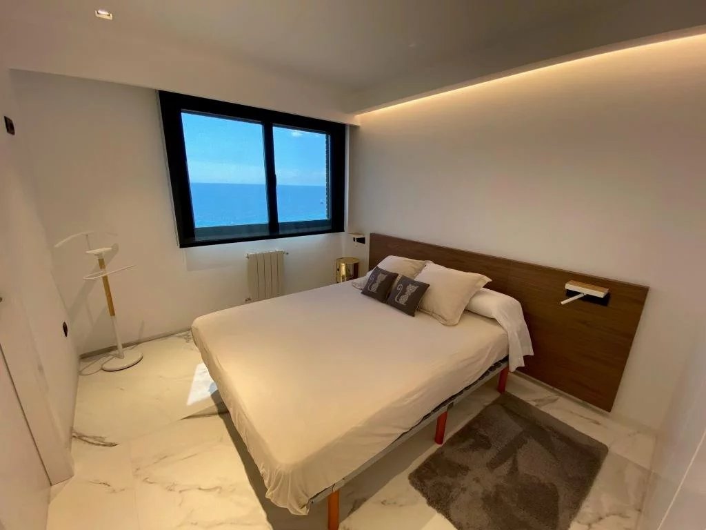 3 Bed, 3 Bath, ApartmentFor Sale, Benidorm, Alicante