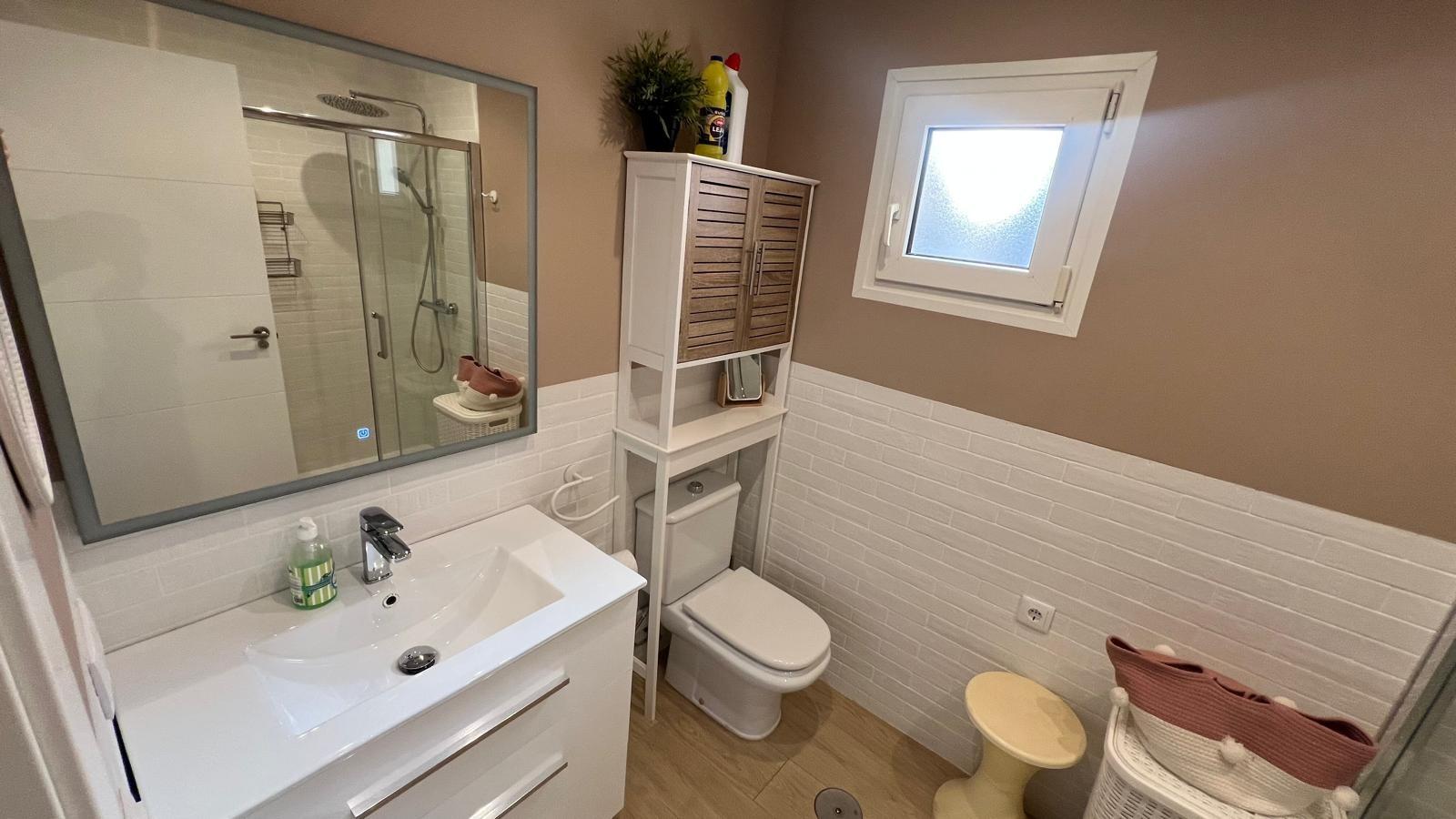 1 Bed, 1 Bath, ApartmentFor Sale, Torrevieja, Alicante