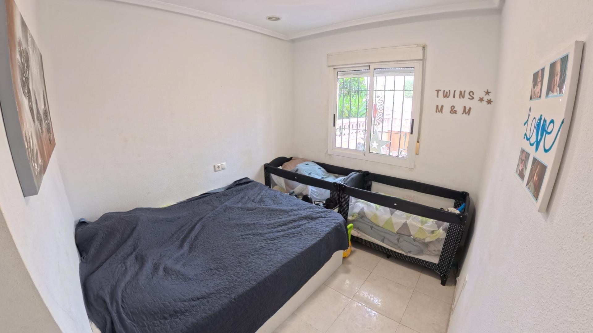 2 Bed, 1 Bath, ApartmentFor Sale, Torrevieja, Alicante