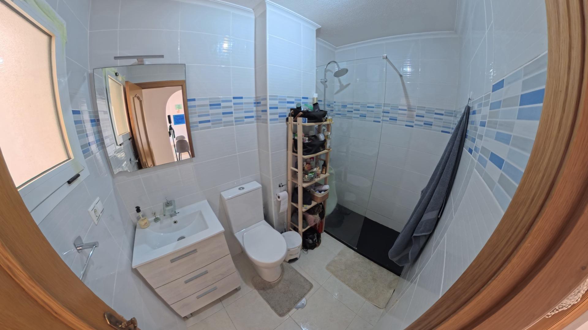 2 Bed, 1 Bath, ApartmentFor Sale, Torrevieja, Alicante