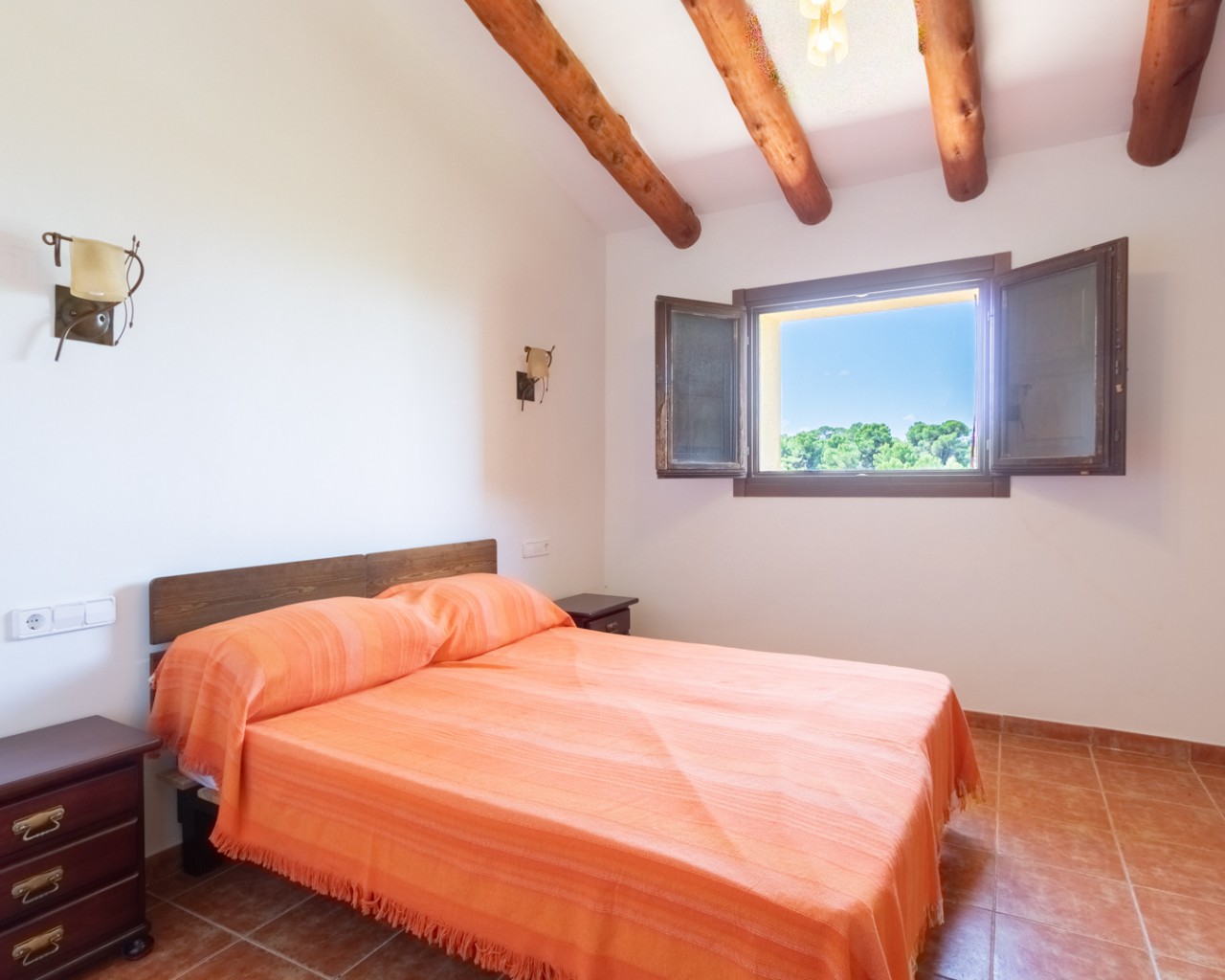 15 Bed, 11 Bath, HouseFor Sale, Ibi, Alicante