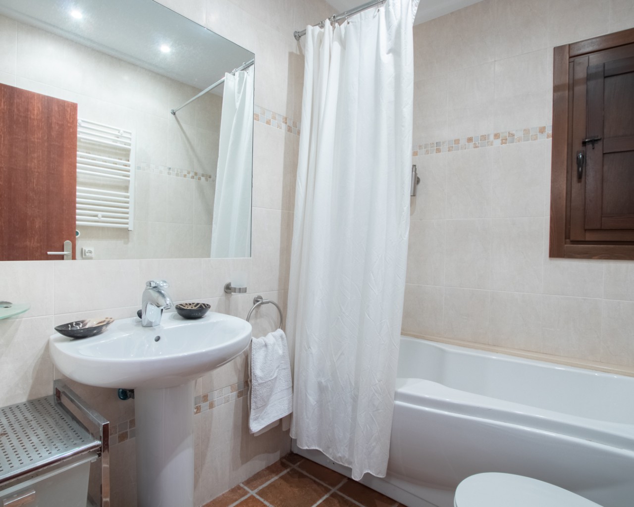 15 Bed, 11 Bath, HouseFor Sale, Ibi, Alicante