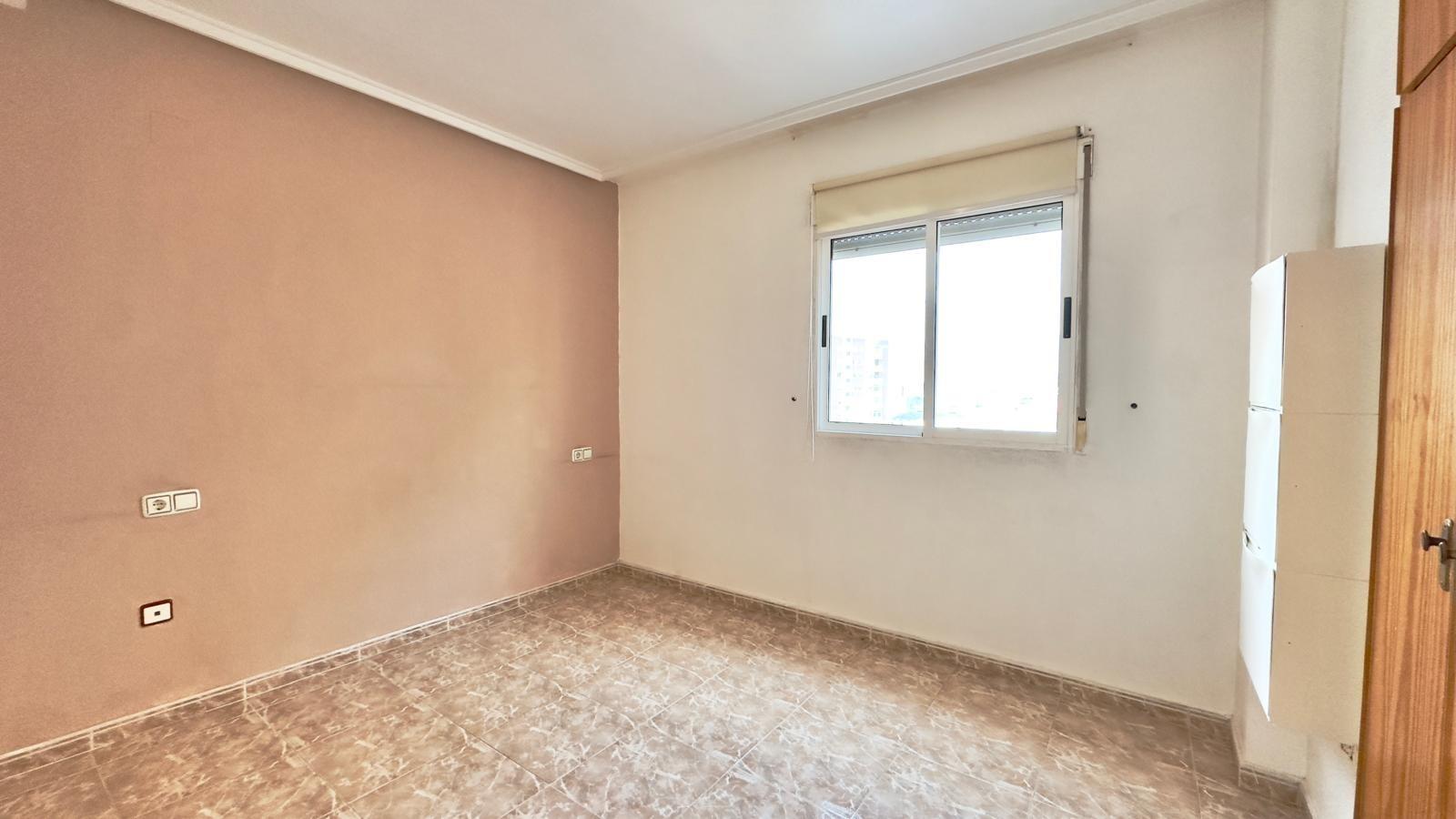 2 Bed, 1 Bath, ApartmentFor Sale, Torrevieja, Alicante