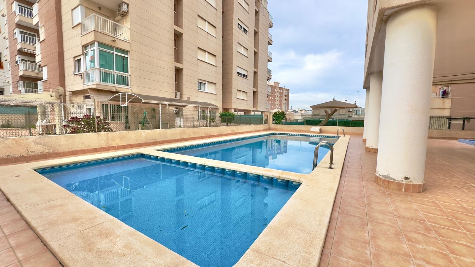 2 Bed, 1 Bath, ApartmentFor Sale, Torrevieja, Alicante