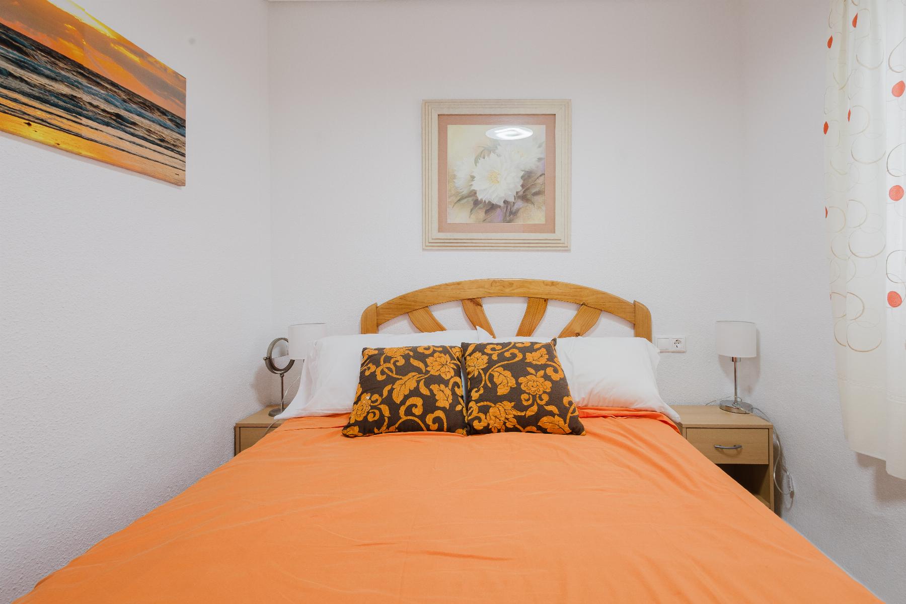 2 Bed, 1 Bath, ApartmentFor Sale, Torrevieja, Alicante