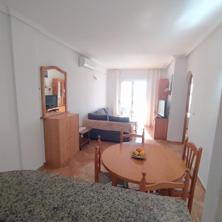 2 Bed, 1 Bath, ApartmentFor Sale, Torrevieja, Alicante