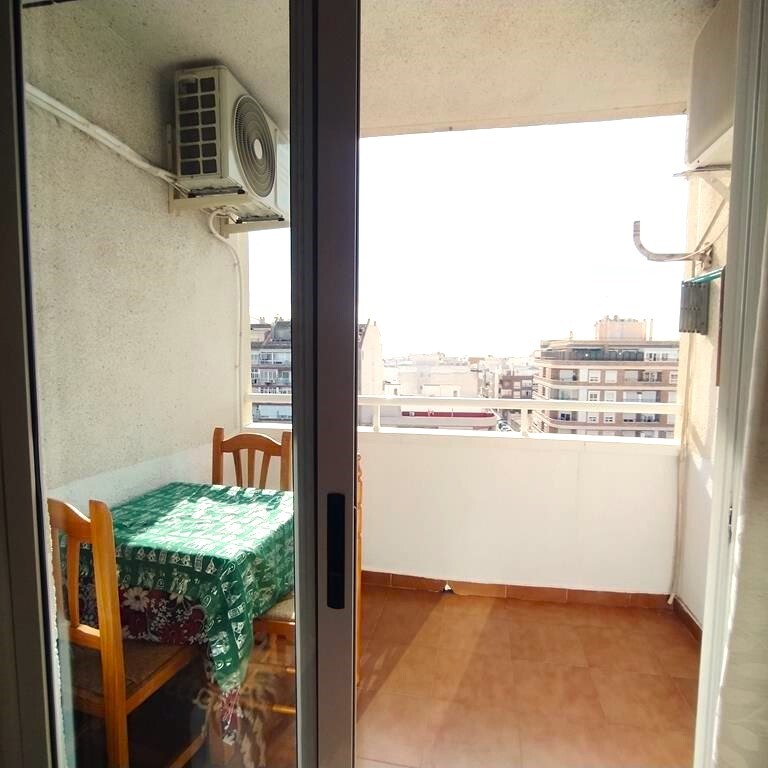 2 Bed, 1 Bath, ApartmentFor Sale, Torrevieja, Alicante