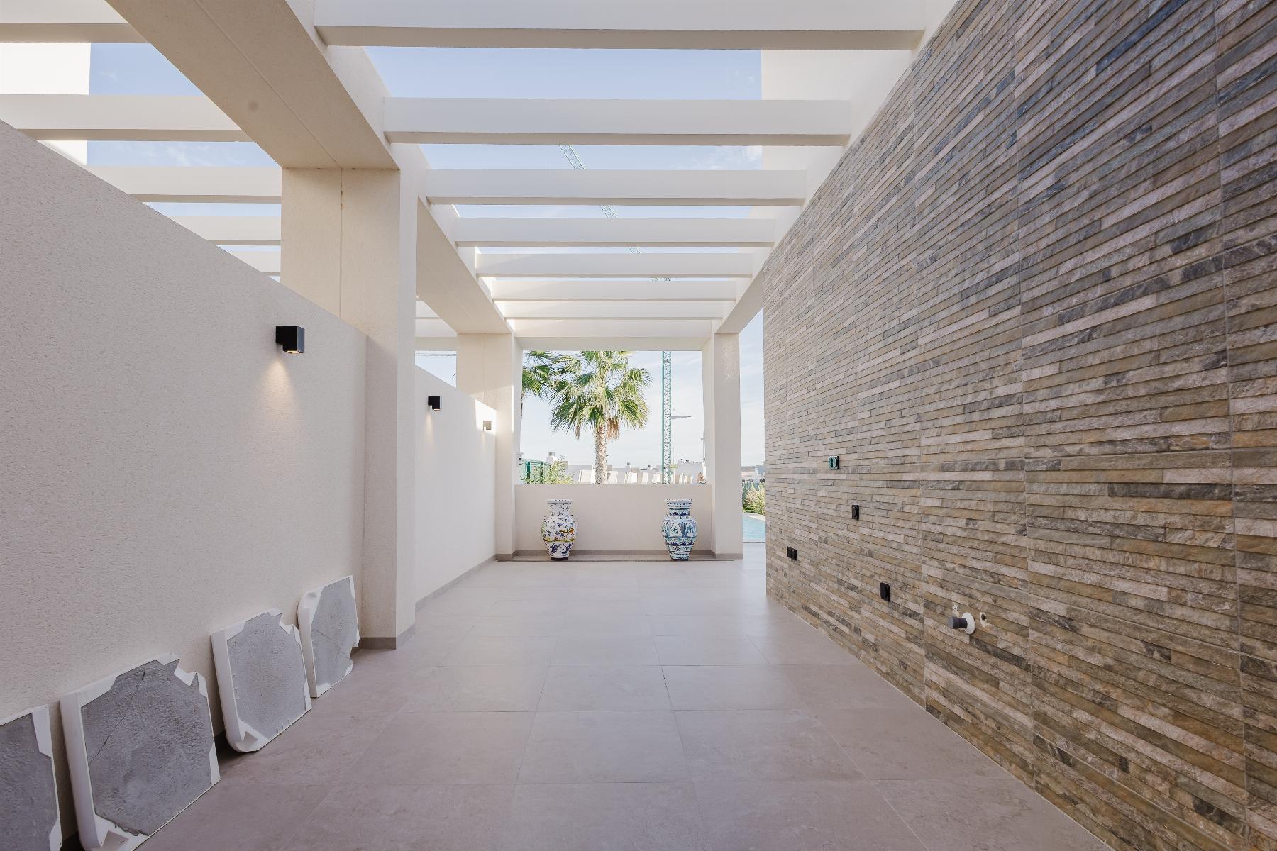 4 Bed, 4 Bath, HouseFor Sale, Algorfa, Alicante