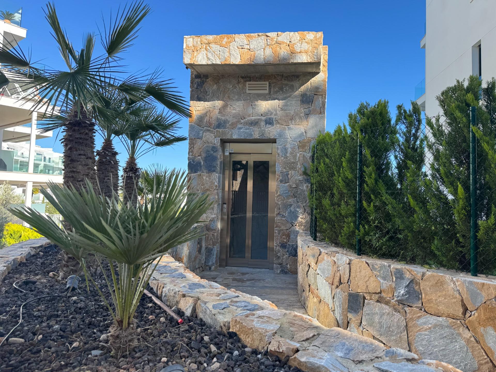 3 Bed, 2 Bath, ApartmentFor Sale, Orihuela, Alicante