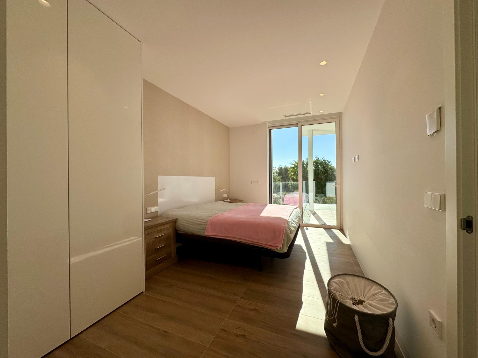 3 Bed, 2 Bath, ApartmentFor Sale, Orihuela, Alicante