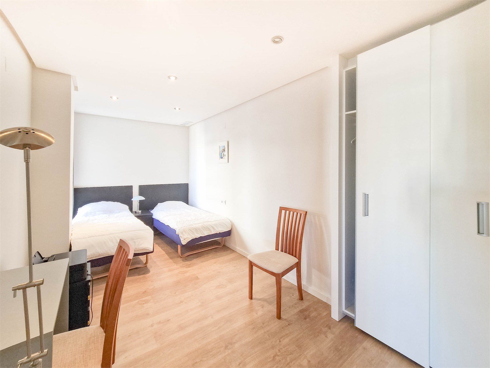 4 Bed, 2 Bath, ApartmentFor Sale, Los Dolses, Alicante