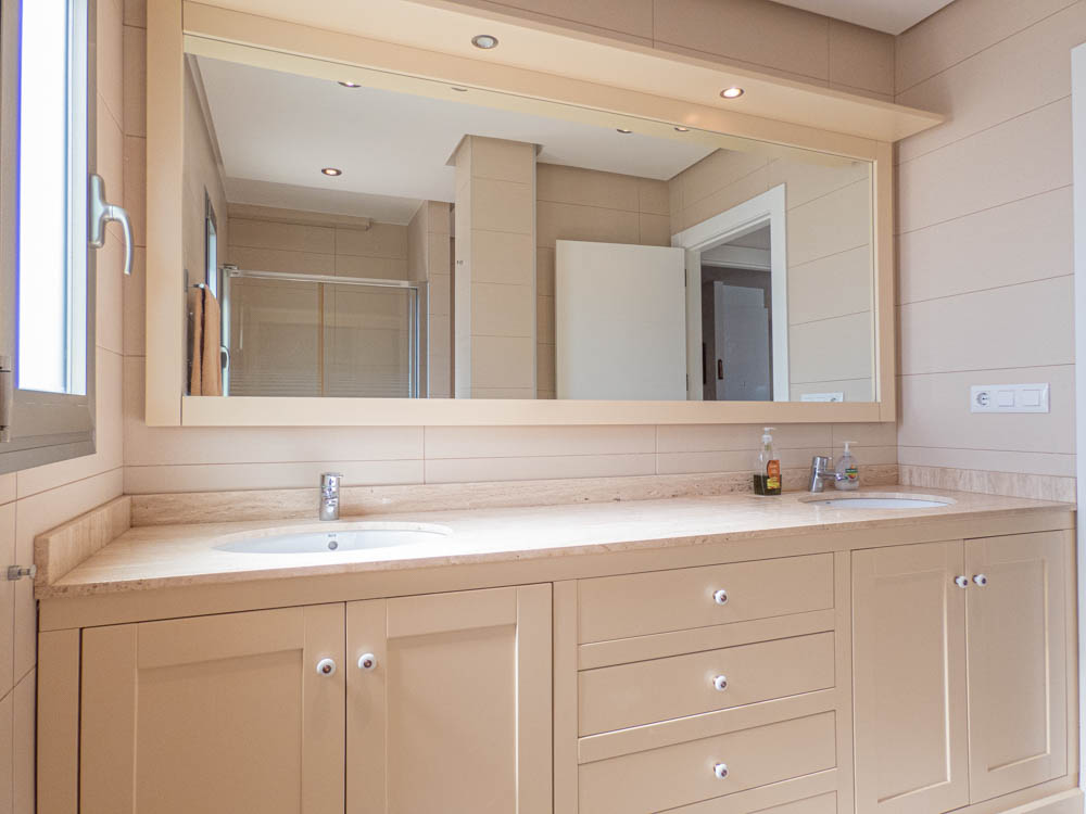 4 Bed, 2 Bath, ApartmentFor Sale, Los Dolses, Alicante