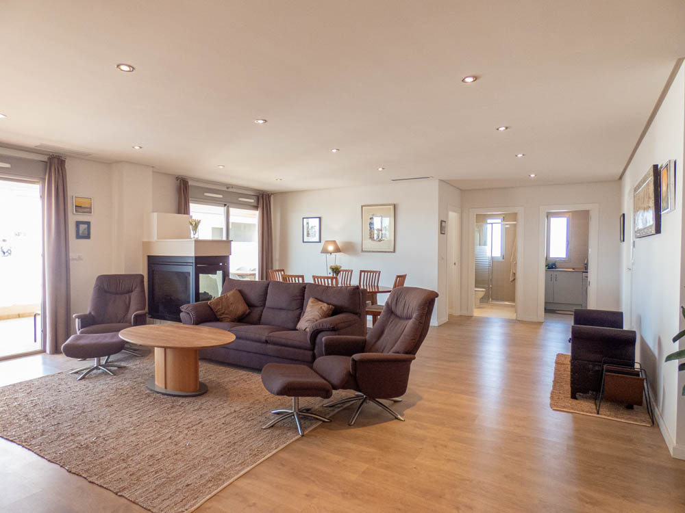 4 Bed, 2 Bath, ApartmentFor Sale, Los Dolses, Alicante