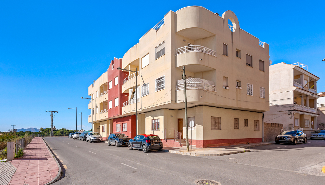 2 Bed, 1 Bath, ApartmentFor Sale, Algorfa, Alicante