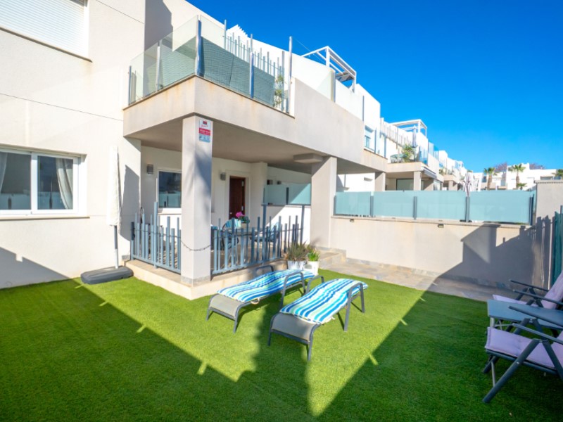 2 Bed, 2 Bath, ApartmentFor Sale, Torrevieja, Alicante