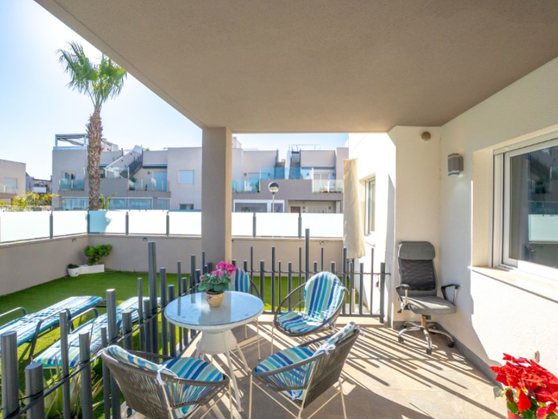 2 Bed, 2 Bath, ApartmentFor Sale, Torrevieja, Alicante
