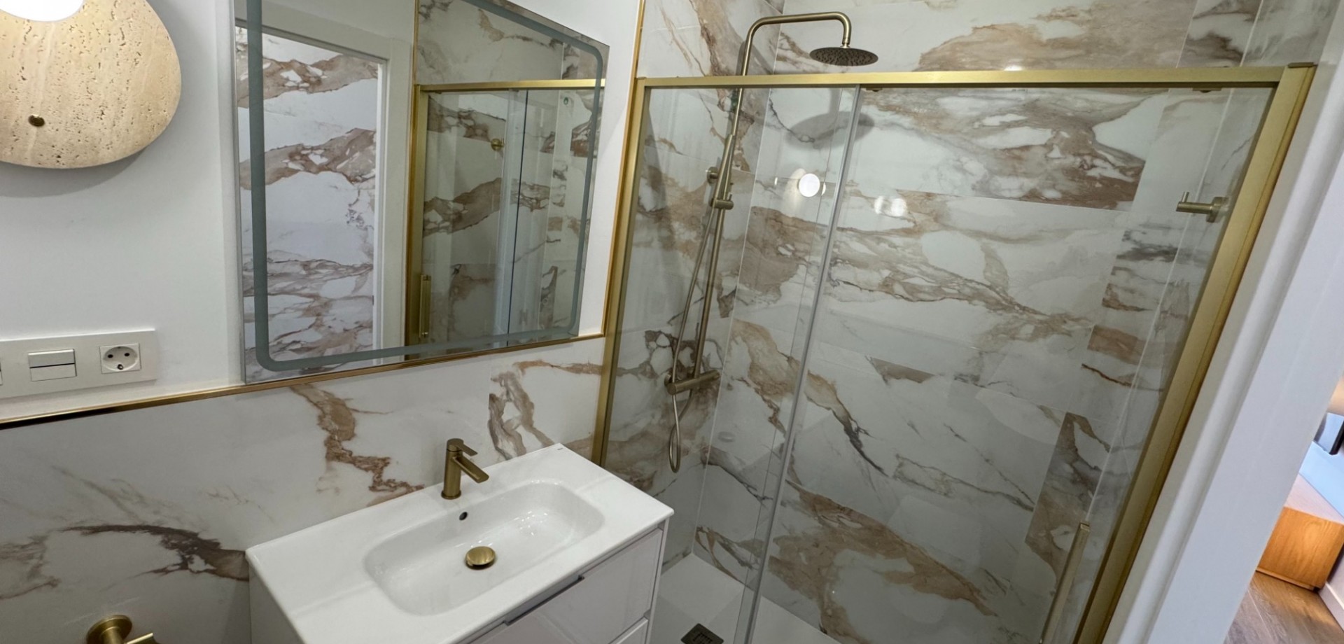 2 Bed, 1 Bath, ApartmentFor Sale, Orihuela Costa, Alicante