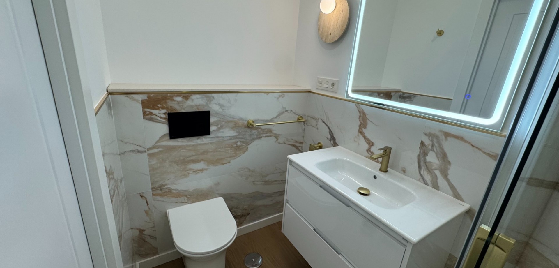 2 Bed, 1 Bath, ApartmentFor Sale, Orihuela Costa, Alicante