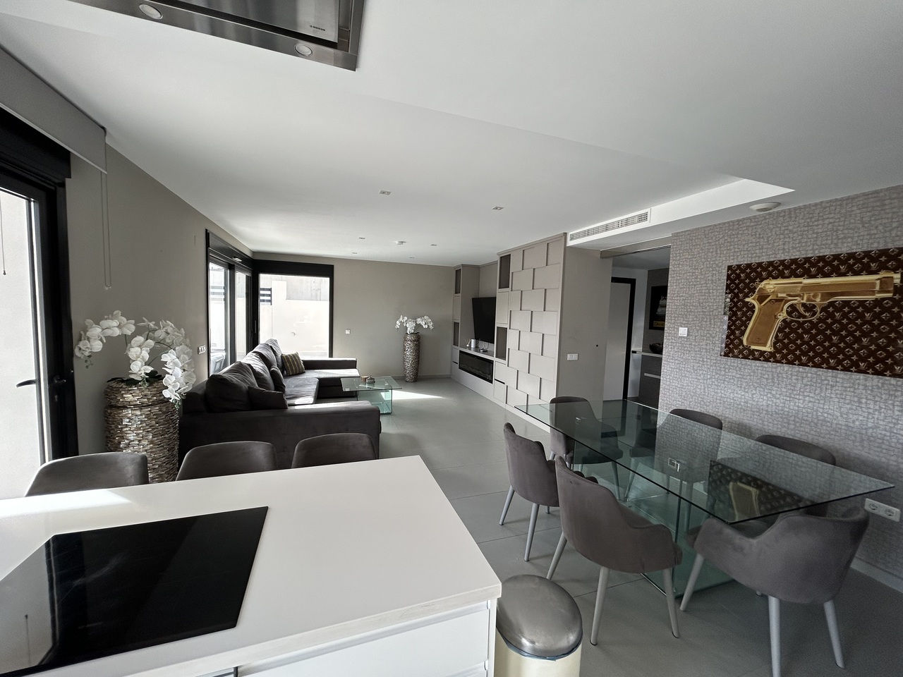 5 Bed, 4 Bath, HouseFor Sale, Los Balcones, Alicante