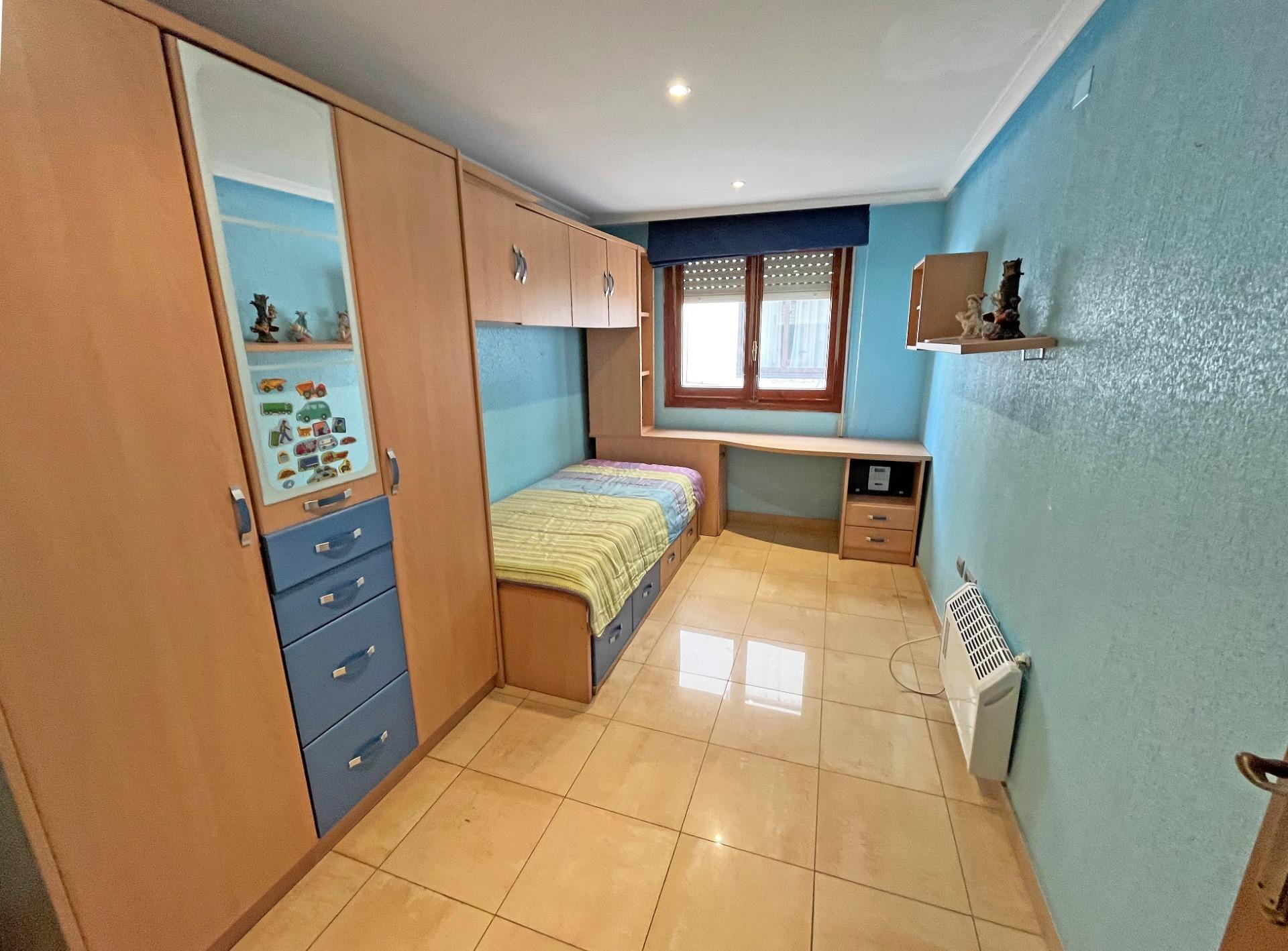 4 Bed, 1 Bath, ApartmentFor Sale, Formentera Del Segura, Alicante