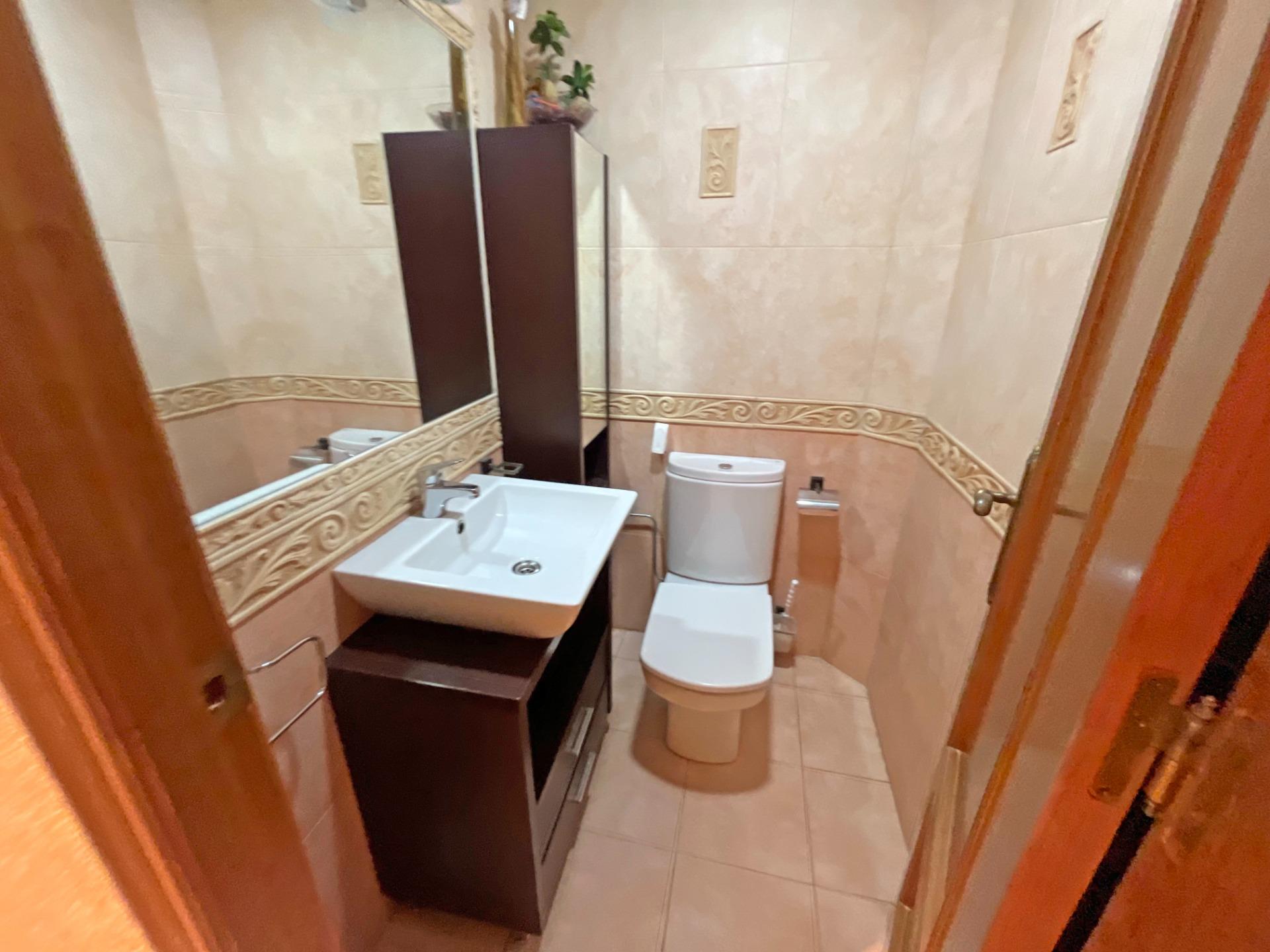 4 Bed, 1 Bath, ApartmentFor Sale, Formentera Del Segura, Alicante