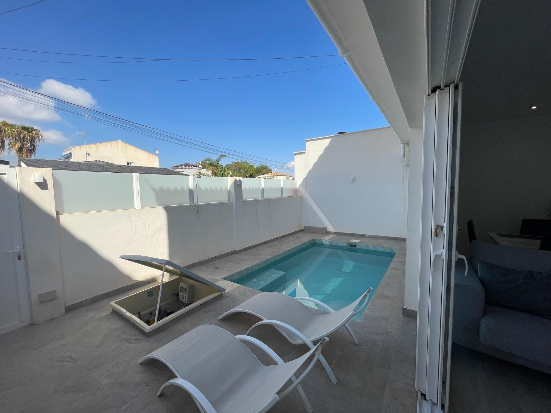3 Bed, 1 Bath, HouseFor Sale, Orihuela Costa, Alicante