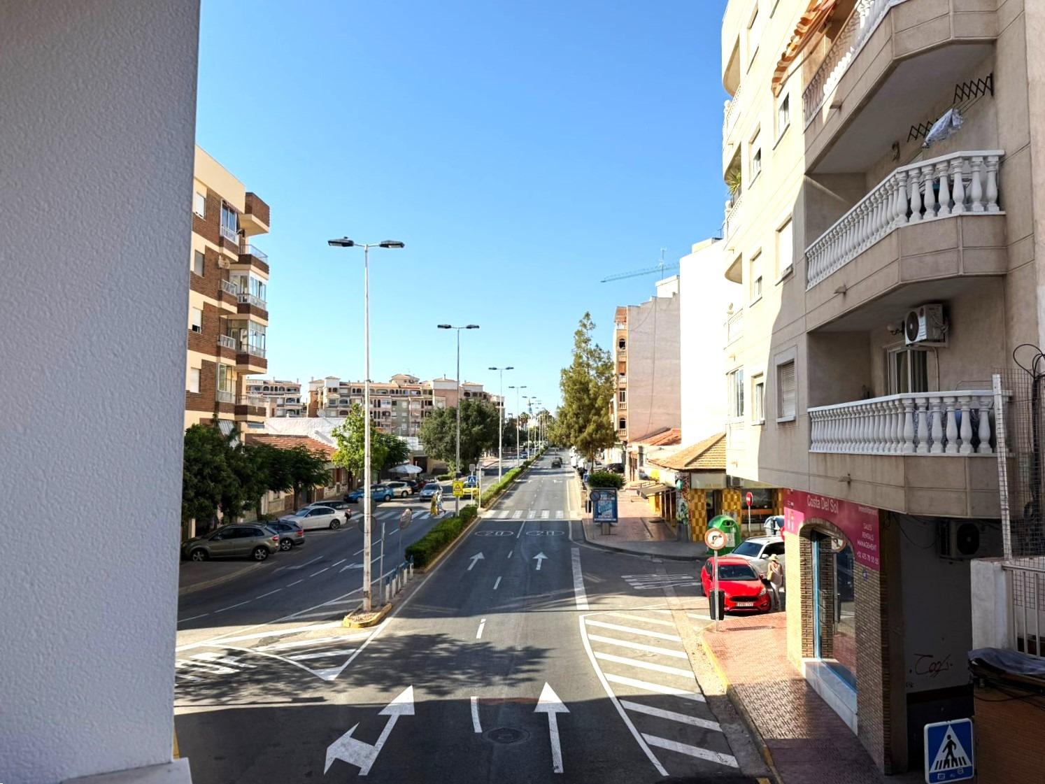 2 Bed, 2 Bath, ApartmentFor Sale, Torrevieja, Alicante