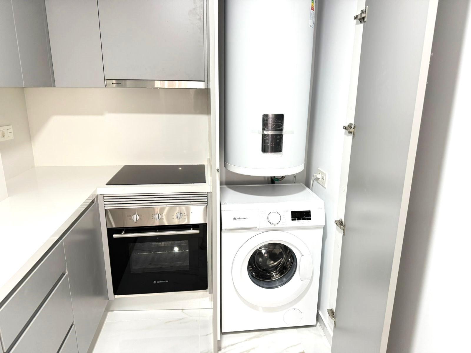 2 Bed, 2 Bath, ApartmentFor Sale, Torrevieja, Alicante