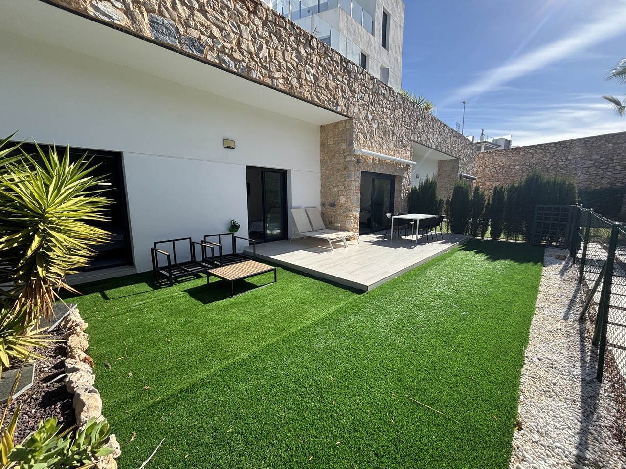 2 Bed, 2 Bath, ApartmentFor Sale, Villamartin, Alicante