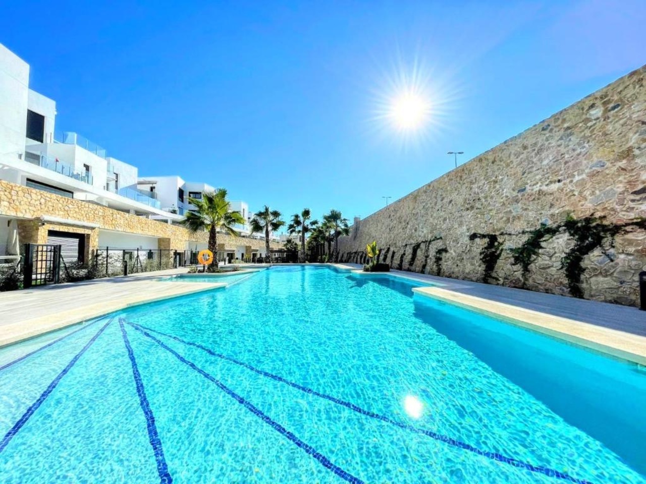 2 Bed, 2 Bath, ApartmentFor Sale, Villamartin, Alicante