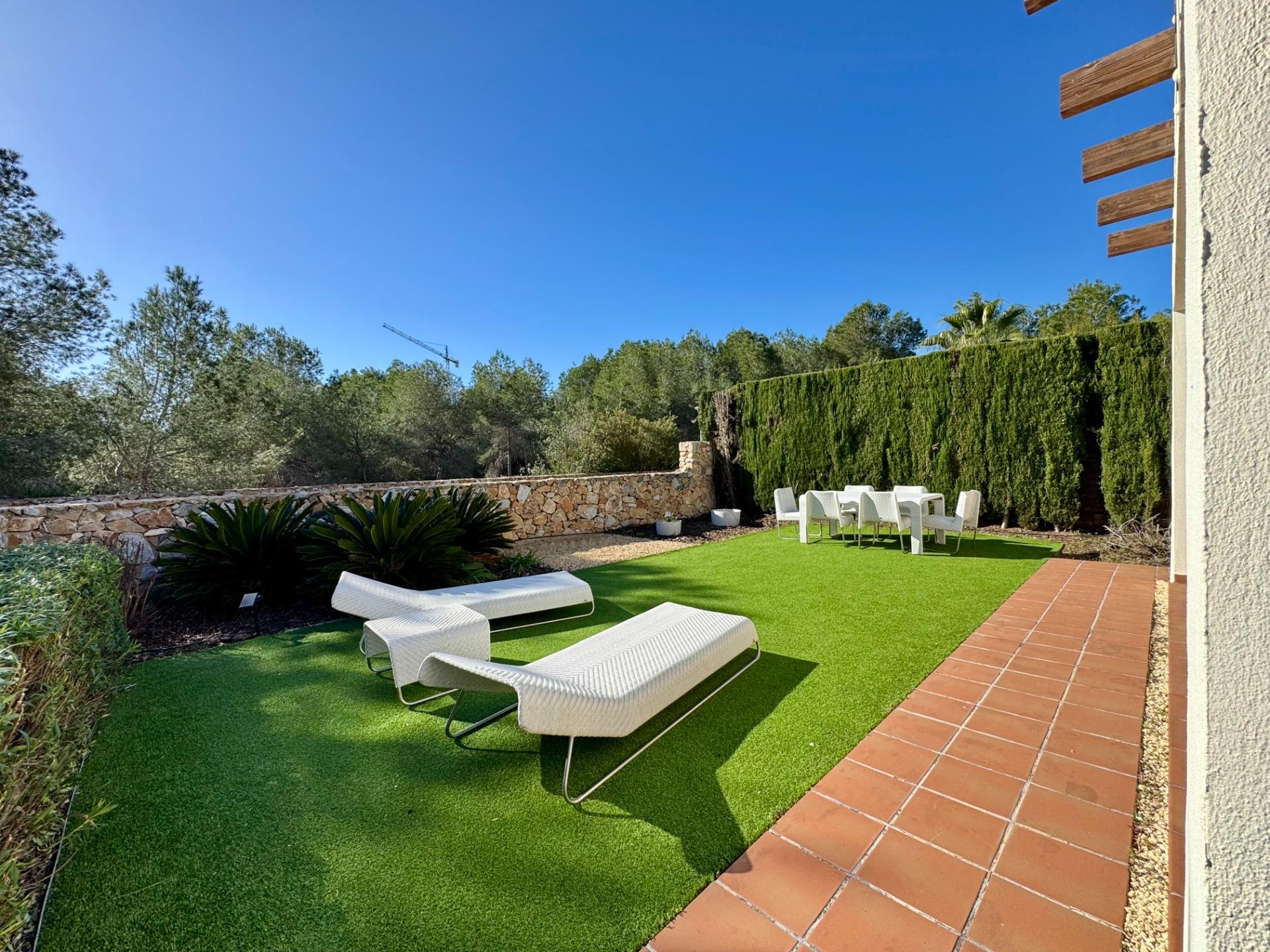 3 Bed, 2 Bath, HouseFor Sale, Orihuela, Alicante