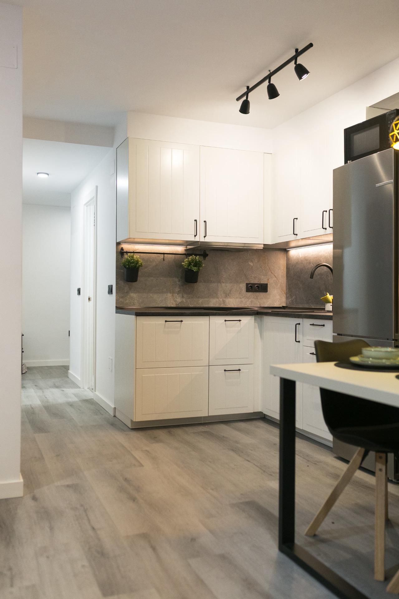 2 Bed, 1 Bath, ApartmentFor Sale, Torrevieja, Alicante