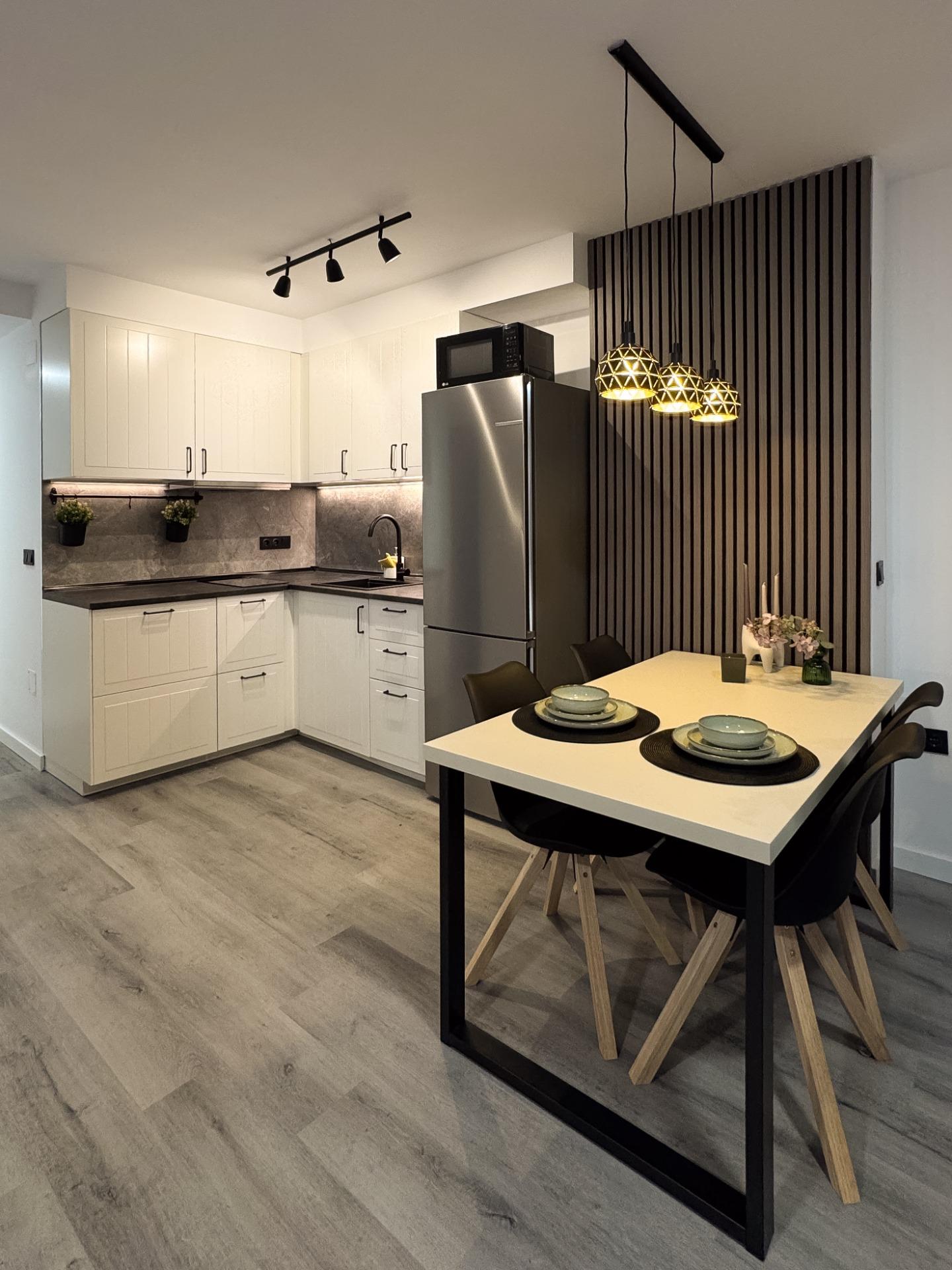 2 Bed, 1 Bath, ApartmentFor Sale, Torrevieja, Alicante