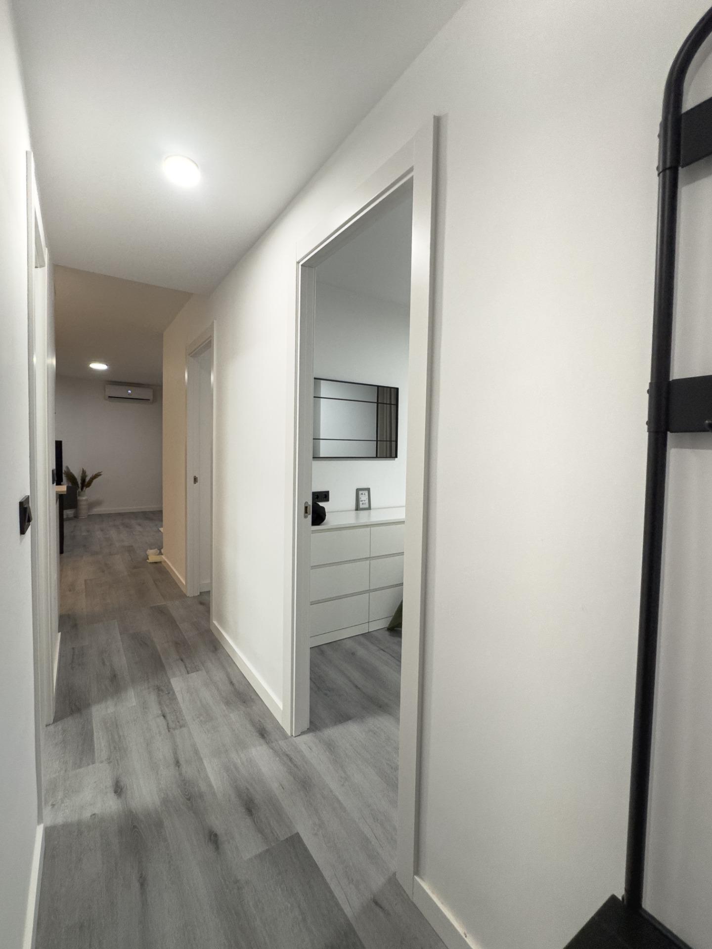 2 Bed, 1 Bath, ApartmentFor Sale, Torrevieja, Alicante