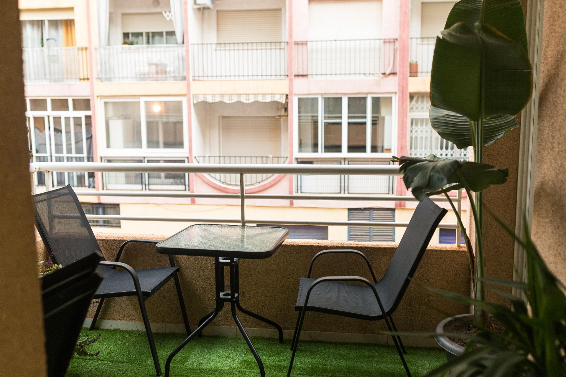 2 Bed, 1 Bath, ApartmentFor Sale, Torrevieja, Alicante